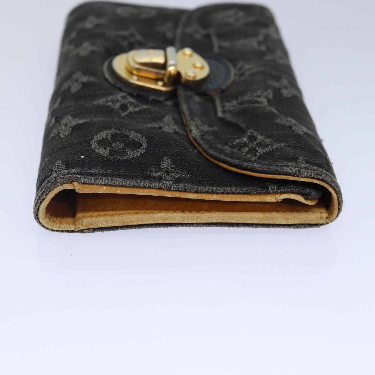 Louis Vuitton Amelia