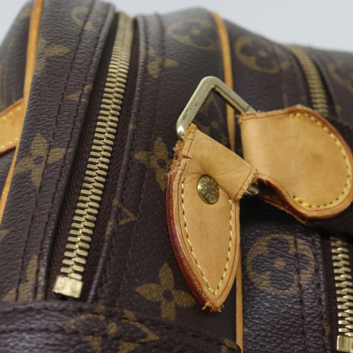 Louis Vuitton Reporter