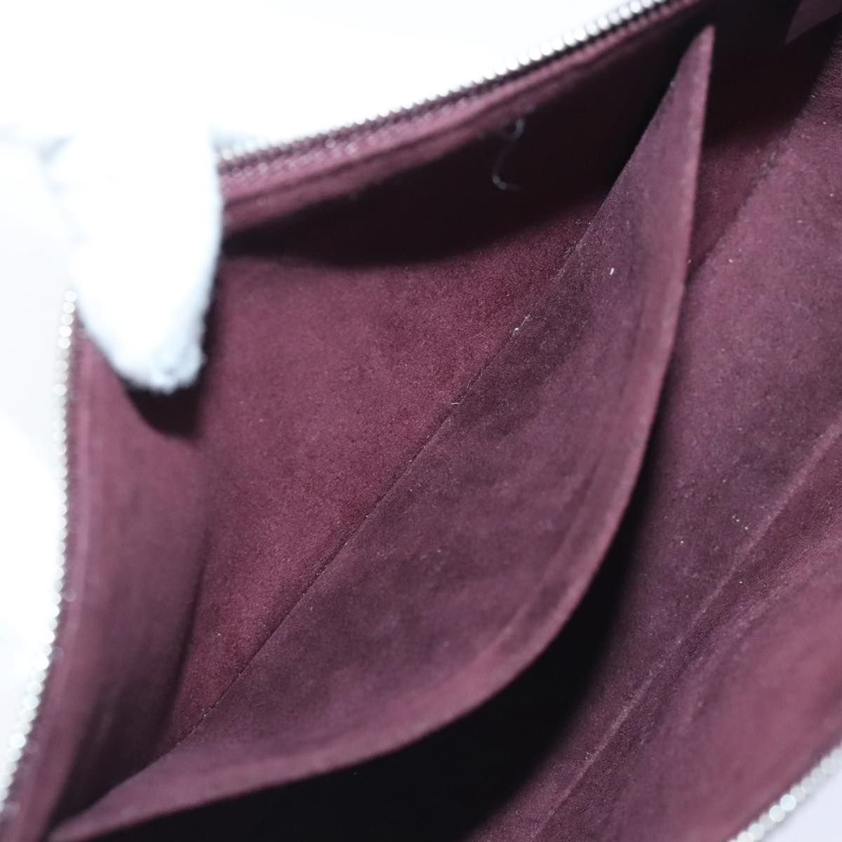Louis Vuitton Pochette Accessoire