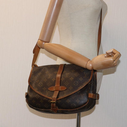 Louis Vuitton Saumur 30
