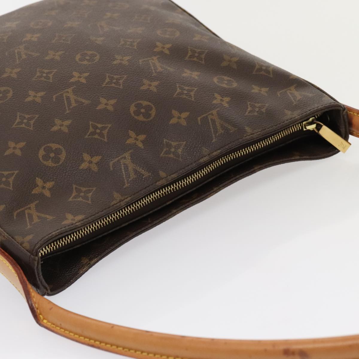 Louis Vuitton Looping GM