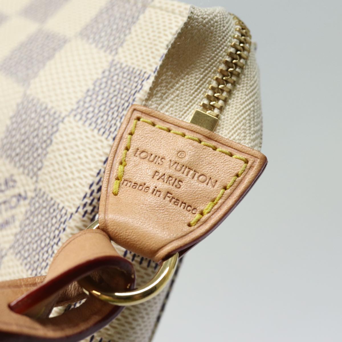 Louis Vuitton Pochette accessoires