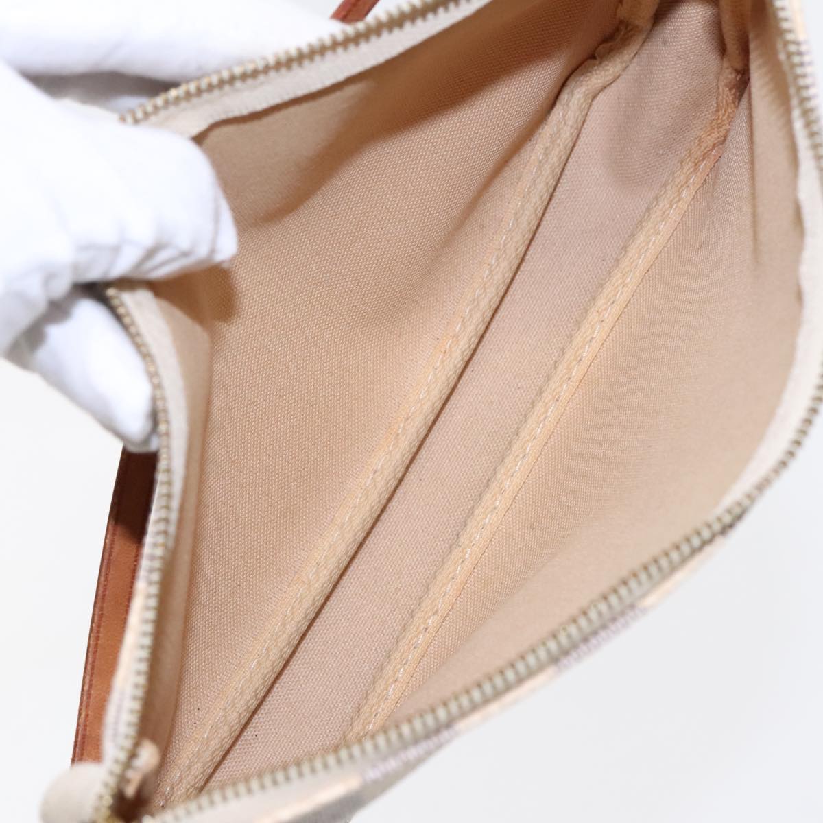 Louis Vuitton Pochette Accessoire