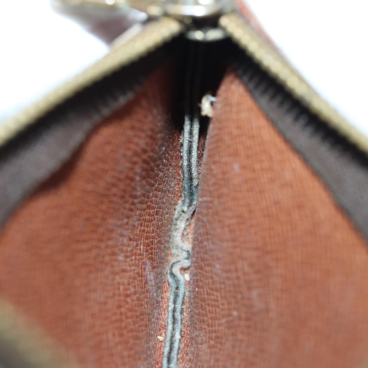 Louis Vuitton Pochette Clés