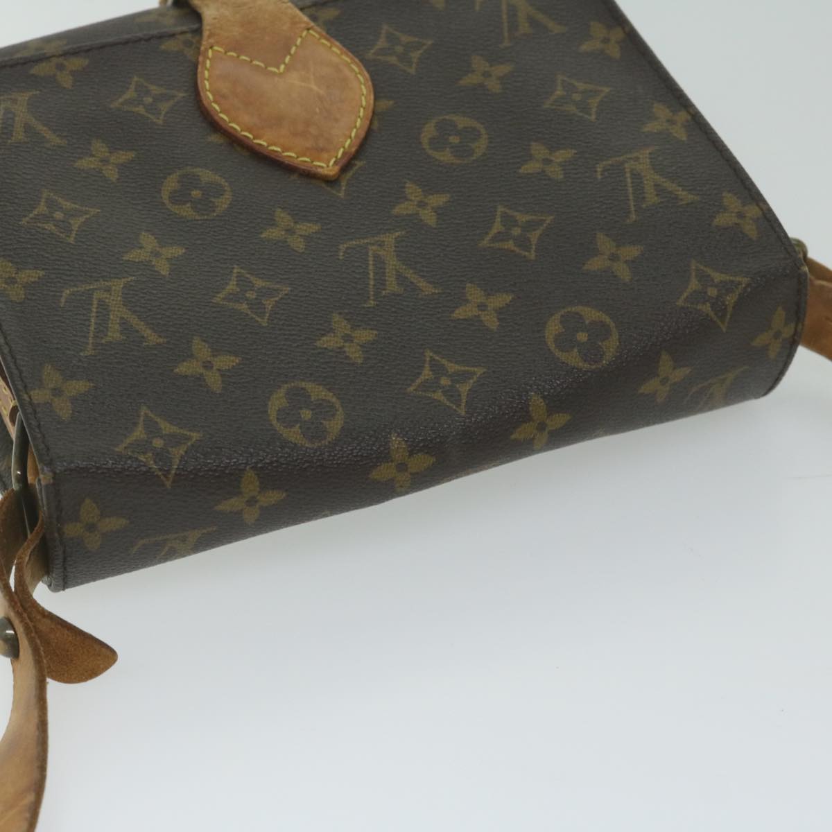 Louis Vuitton Cartouchiere