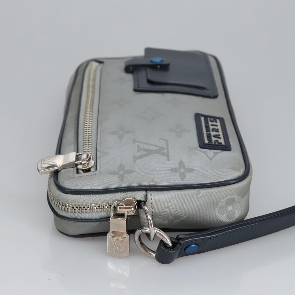 Louis Vuitton Satellite