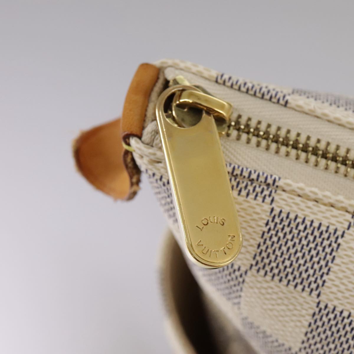 Louis Vuitton Totally