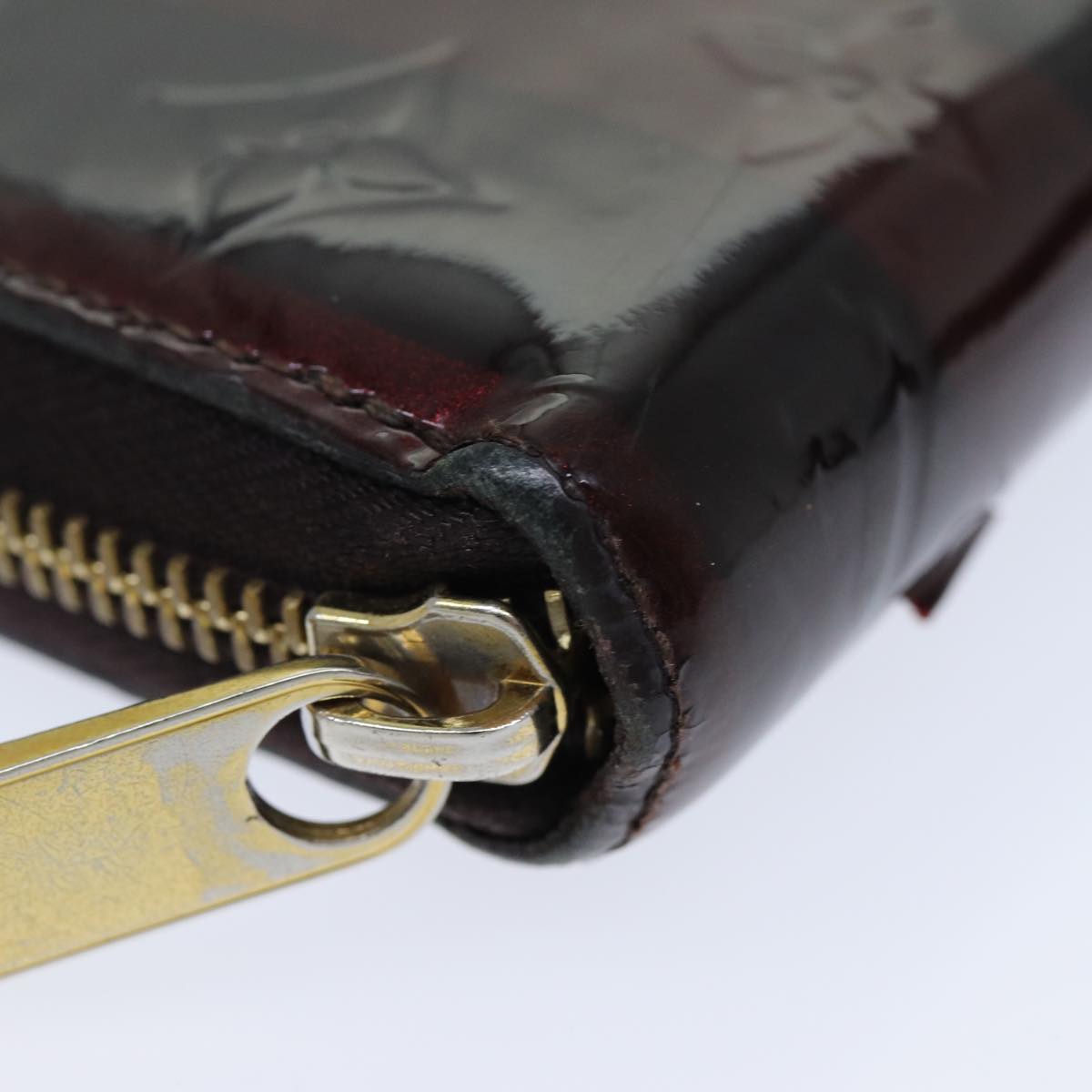 Louis Vuitton Zippy wallet