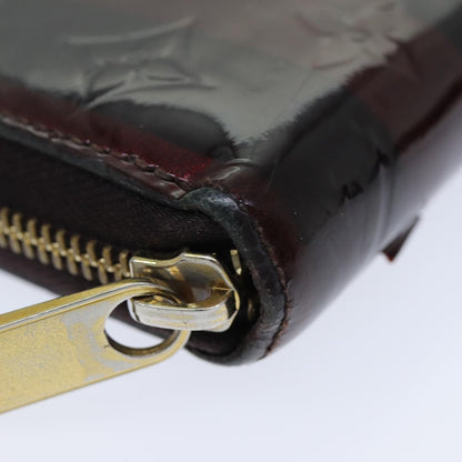 Louis Vuitton Zippy wallet