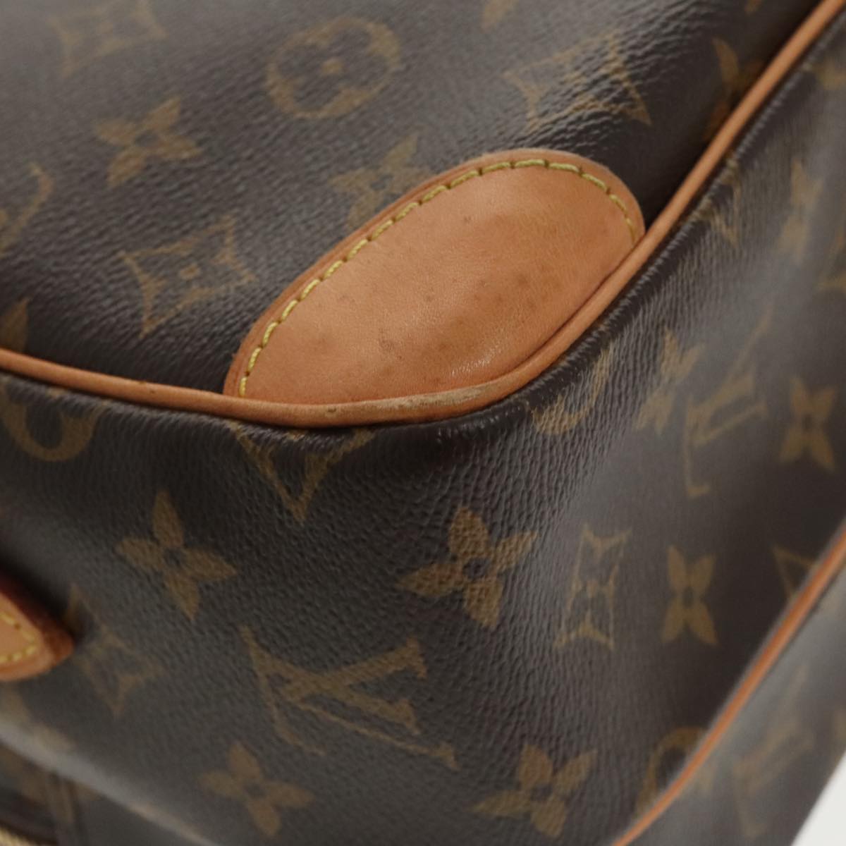 Louis Vuitton Nile