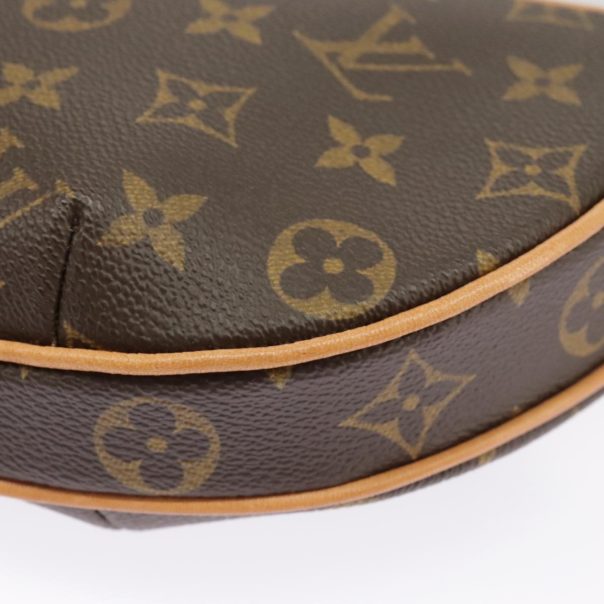 Louis Vuitton Croissant