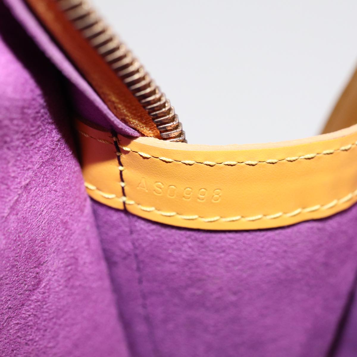 Louis Vuitton Lussac