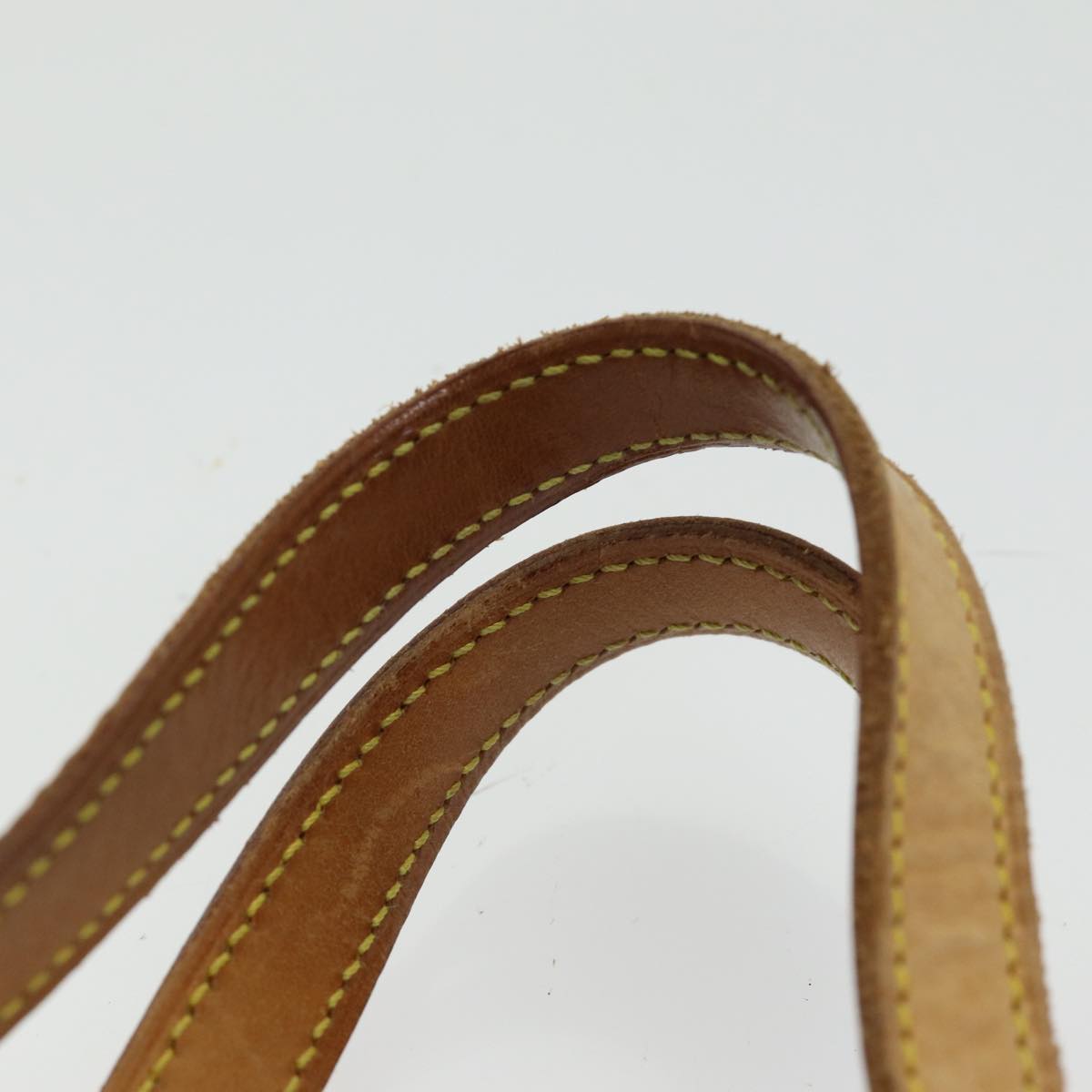 Louis Vuitton Reade