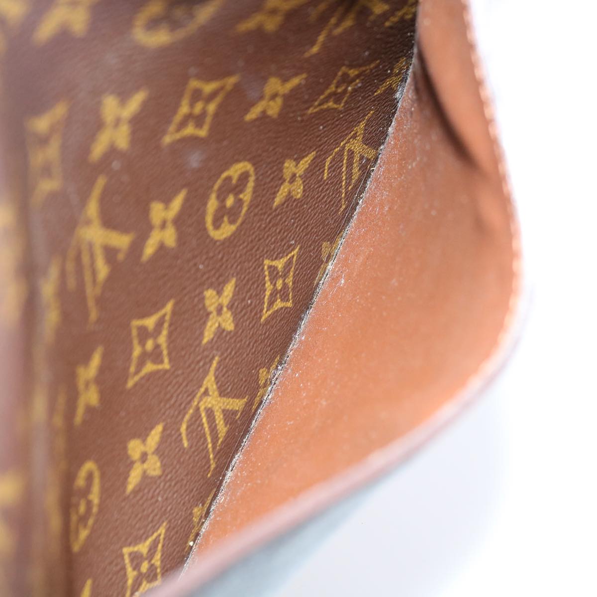 Louis Vuitton Saint Cloud