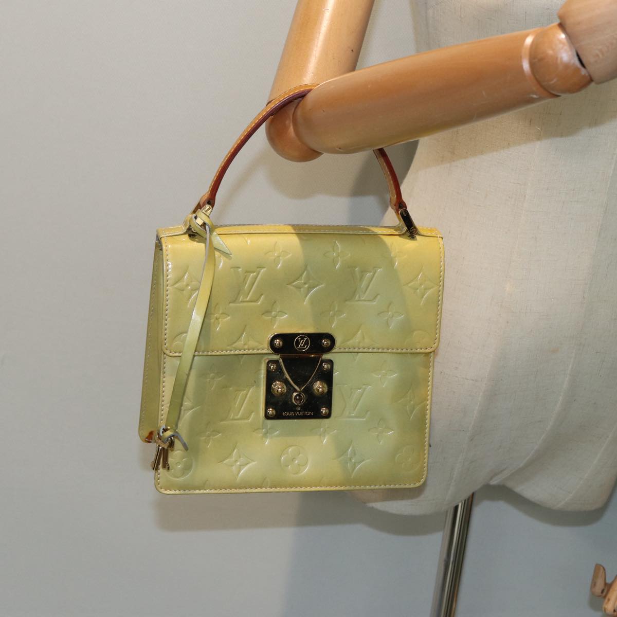 Louis Vuitton Spring Street