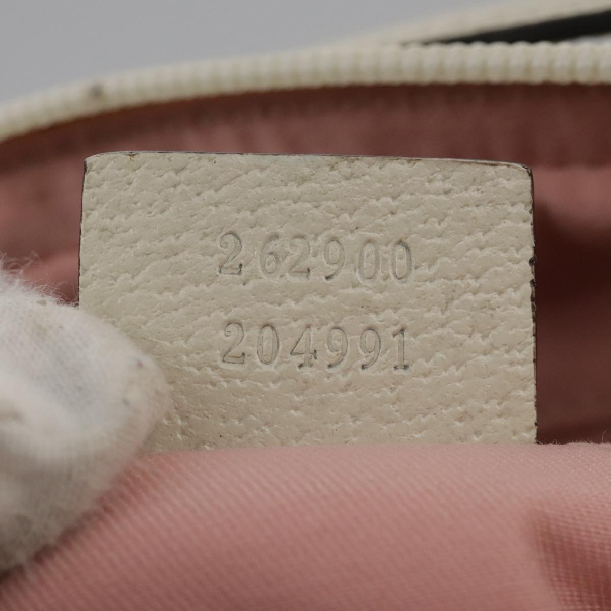 Gucci Crest