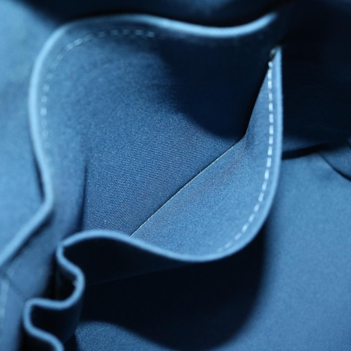 Louis Vuitton Porte documents Jour