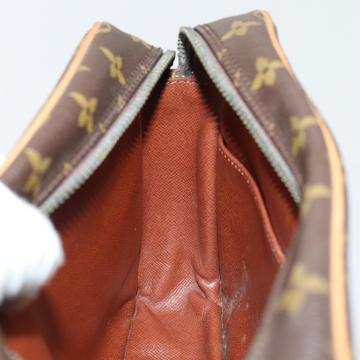 Louis Vuitton Compiegne 28