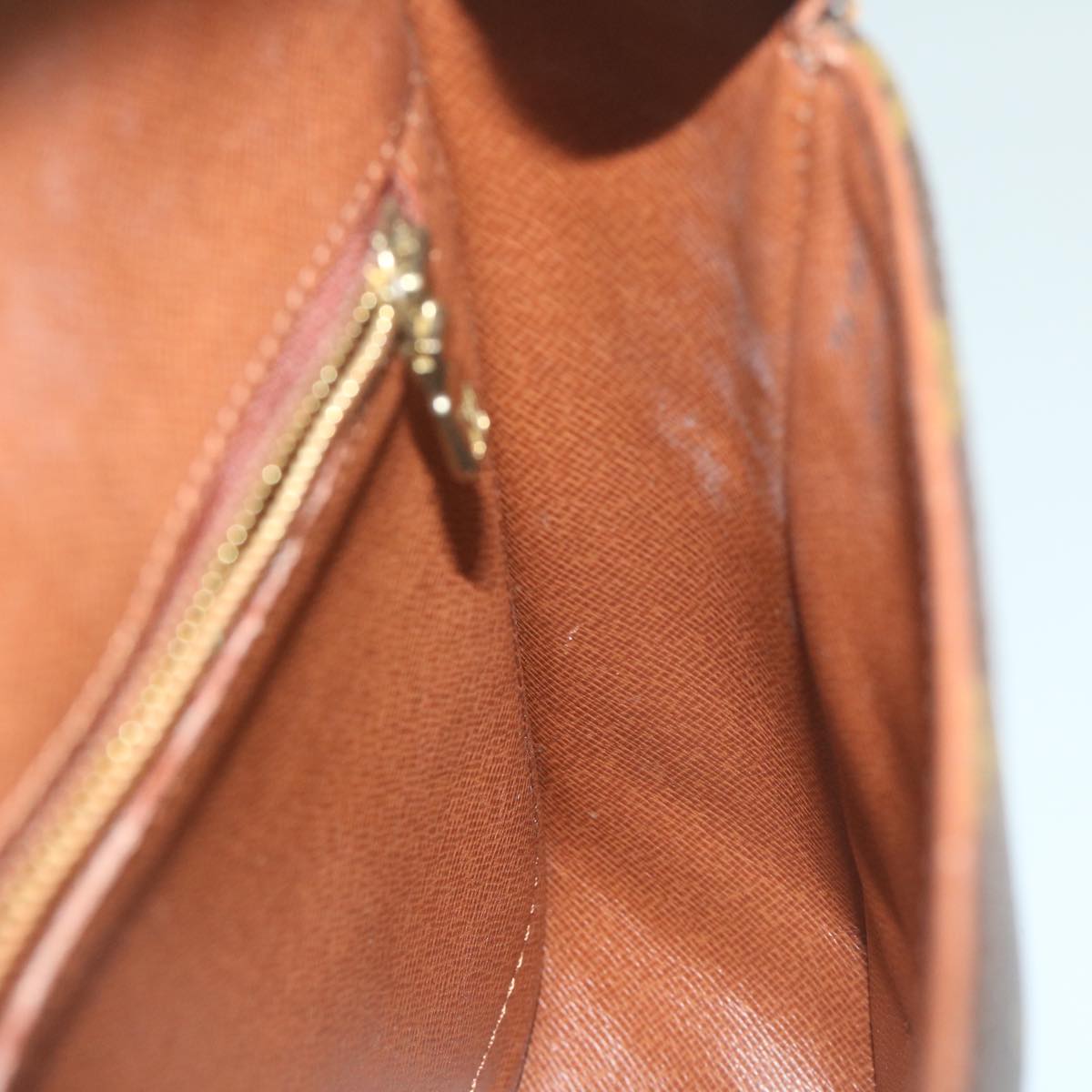 Louis Vuitton Saint Cloud