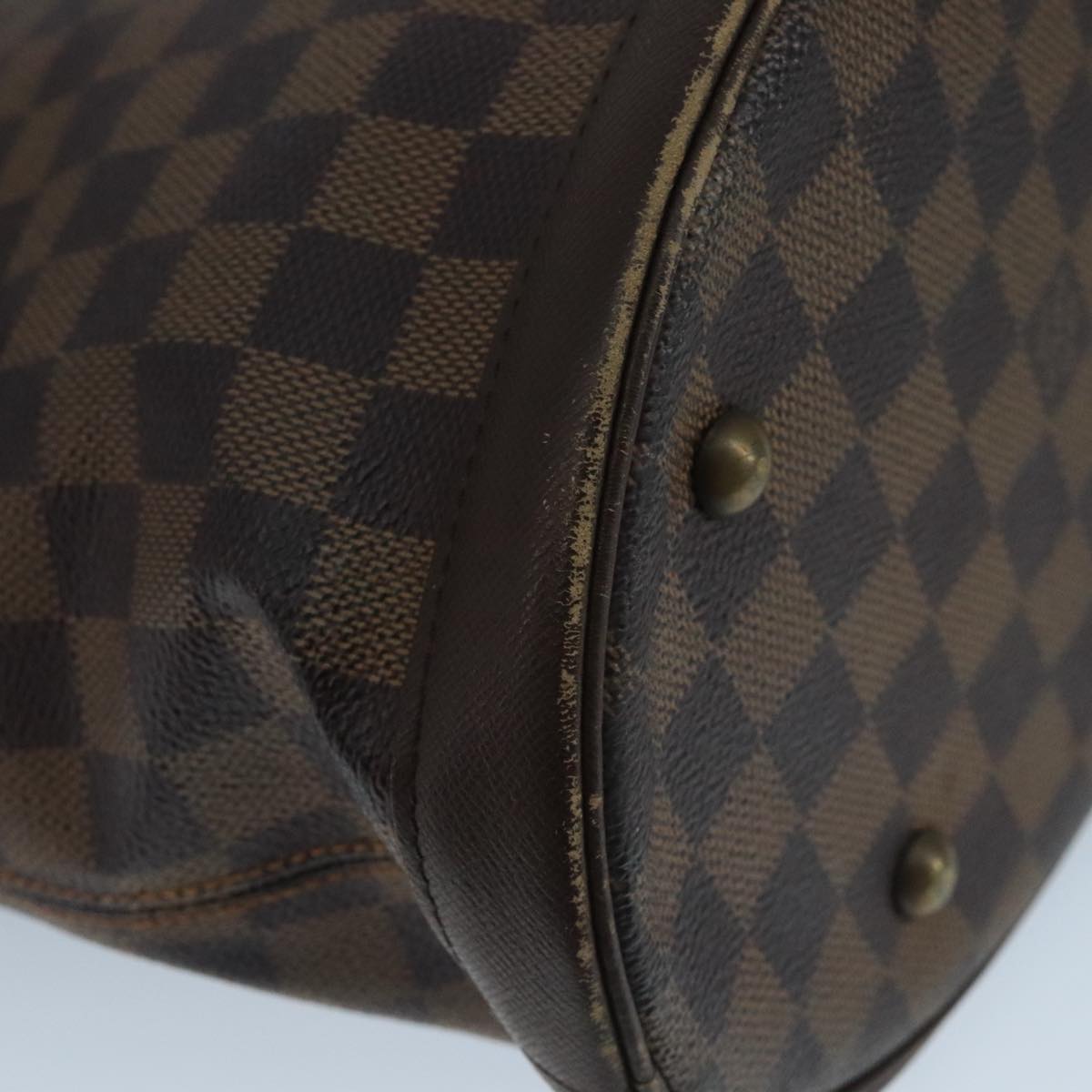 Louis Vuitton Marais