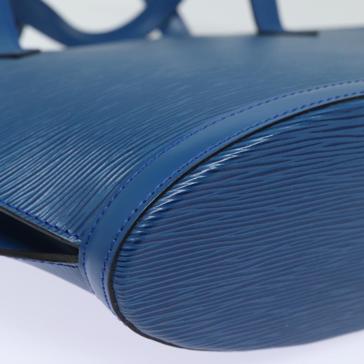 Louis Vuitton Saint Jacques