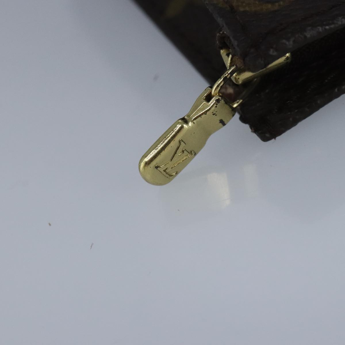 Louis Vuitton Trousse de Toilette 25