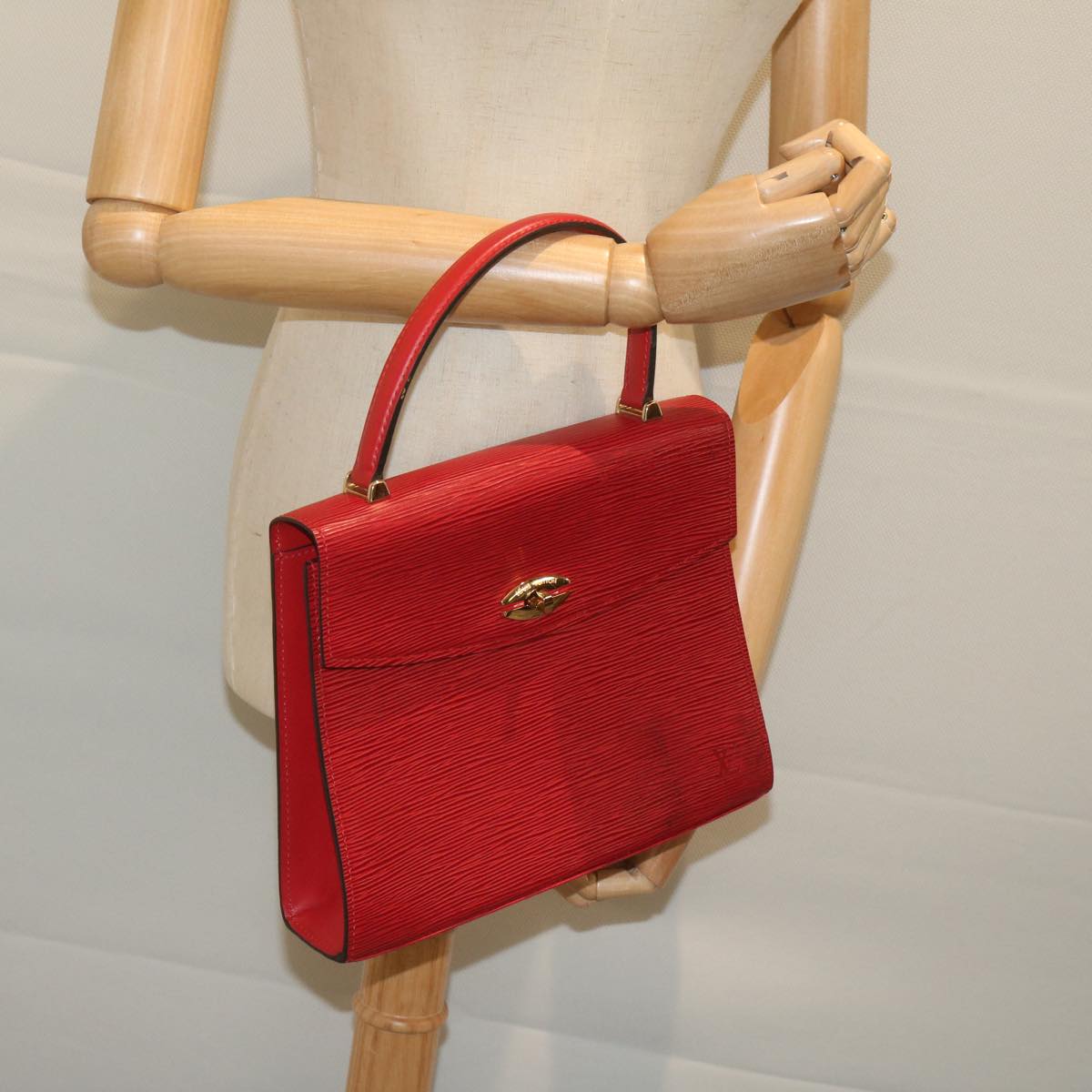 Louis Vuitton Malesherbes