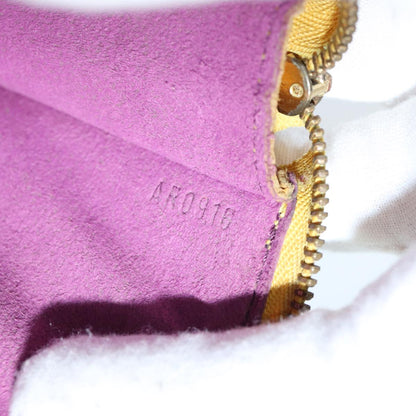 Louis Vuitton Pochette Accessoire