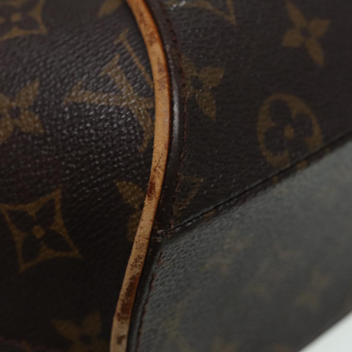 Louis Vuitton Ellipse