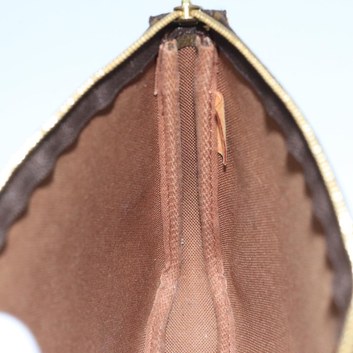 Louis Vuitton Pochette Accessoire
