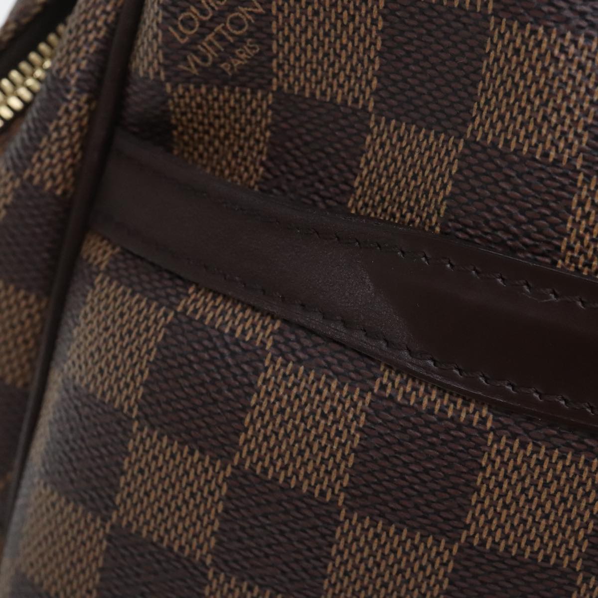 Louis Vuitton Reporter