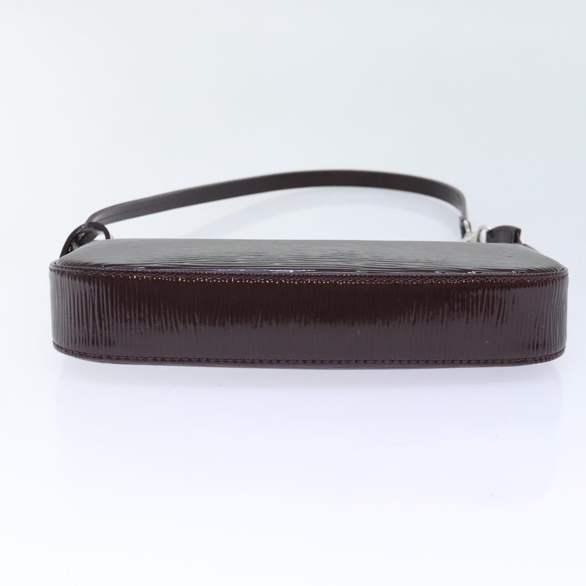 Louis Vuitton Pochette Accessoire