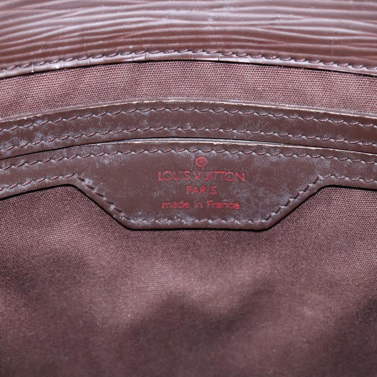 Louis Vuitton Sac Plat