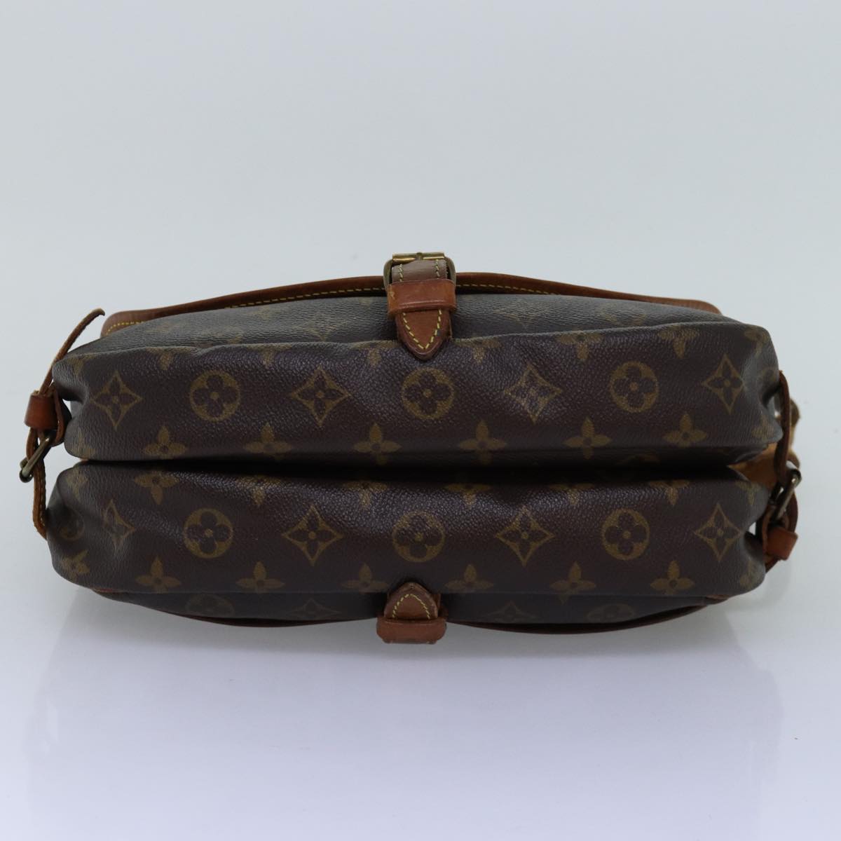 Louis Vuitton Saumur 30