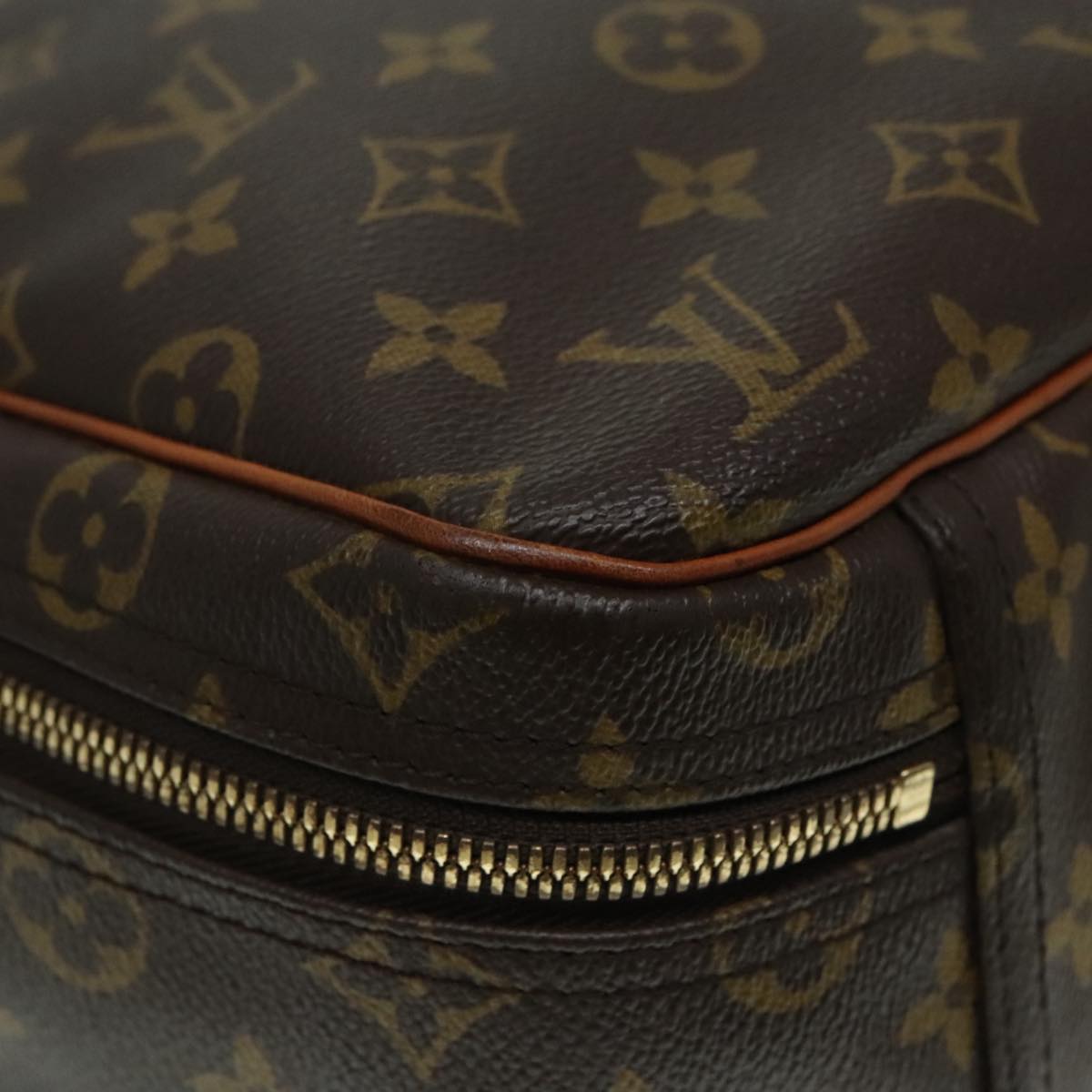 Louis Vuitton Excursion