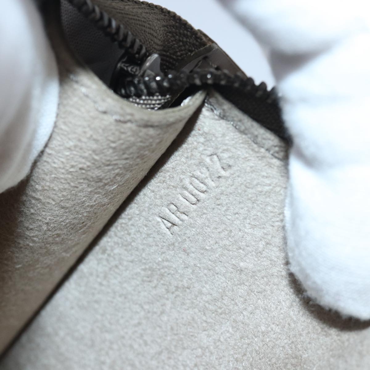 Louis Vuitton Pochette Accessoire
