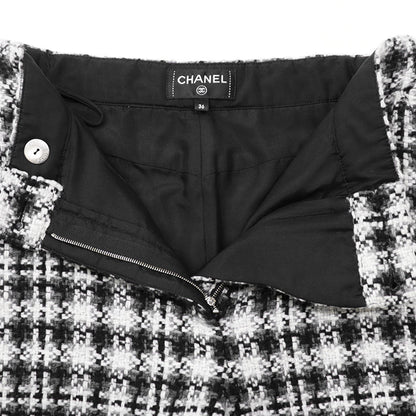 Chanel P71285 Wool Blend Trousers