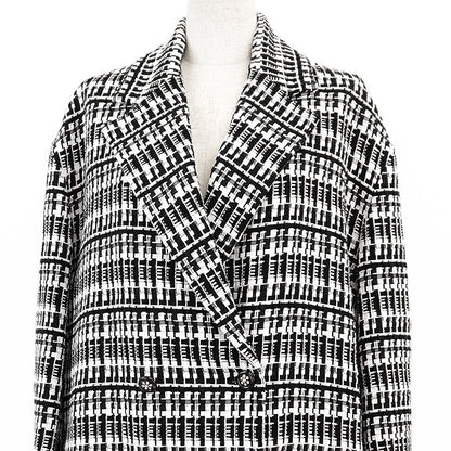 Chanel P78886 Tweed Long Jacket