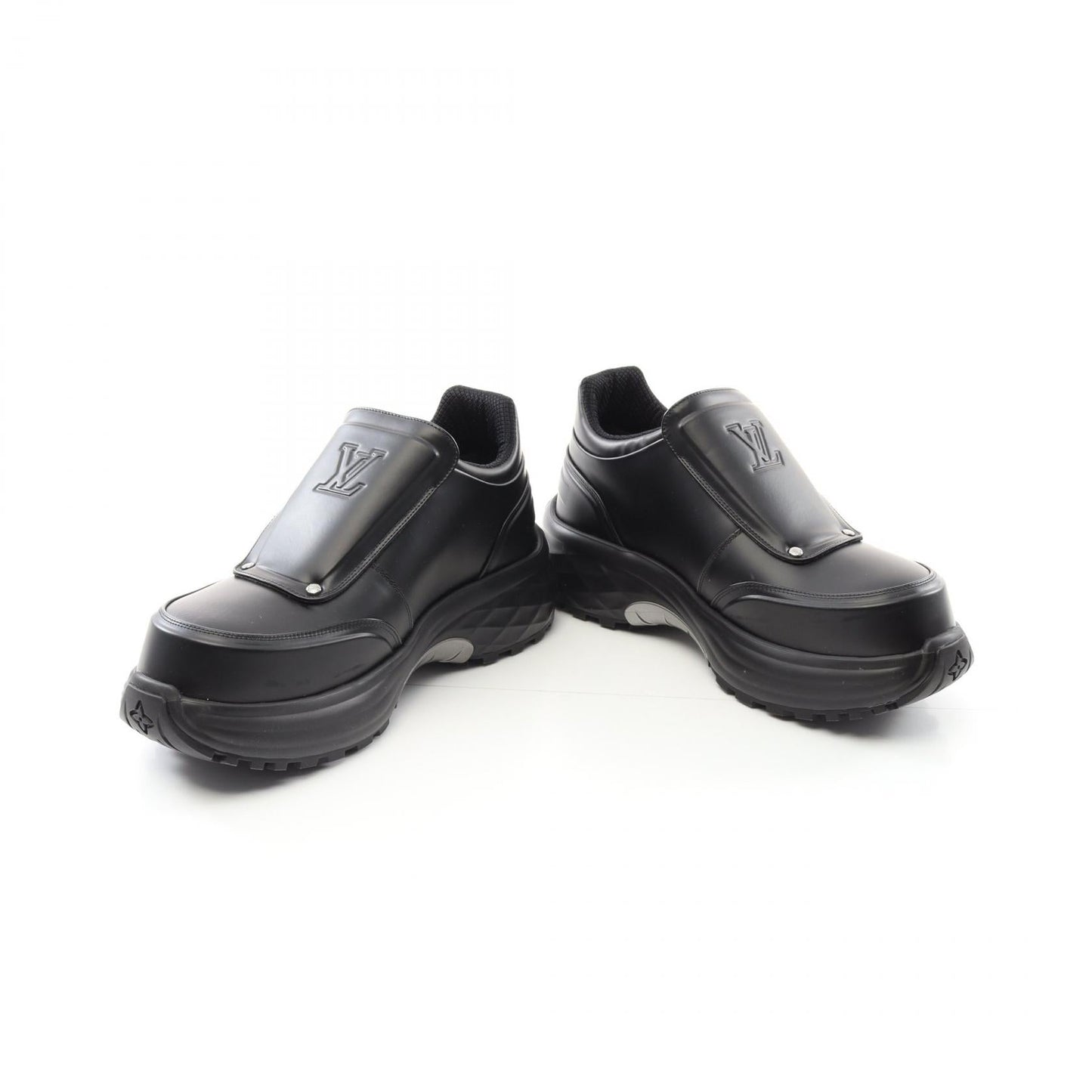 Louis Vuitton LV Discovery Leather Sneakers