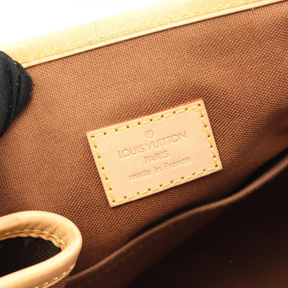 Louis Vuitton Batignolles Monogram Handbag
