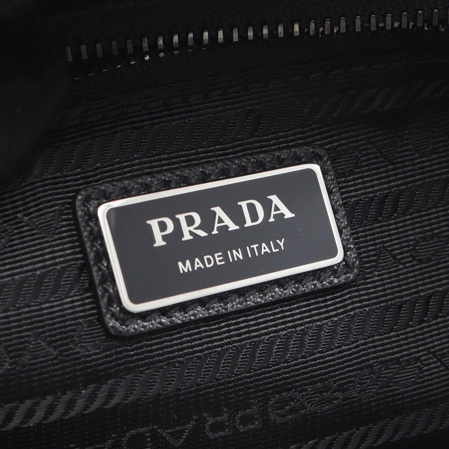 Prada RE-NYLON TESSUTO+SAFFIANO Belt Bag