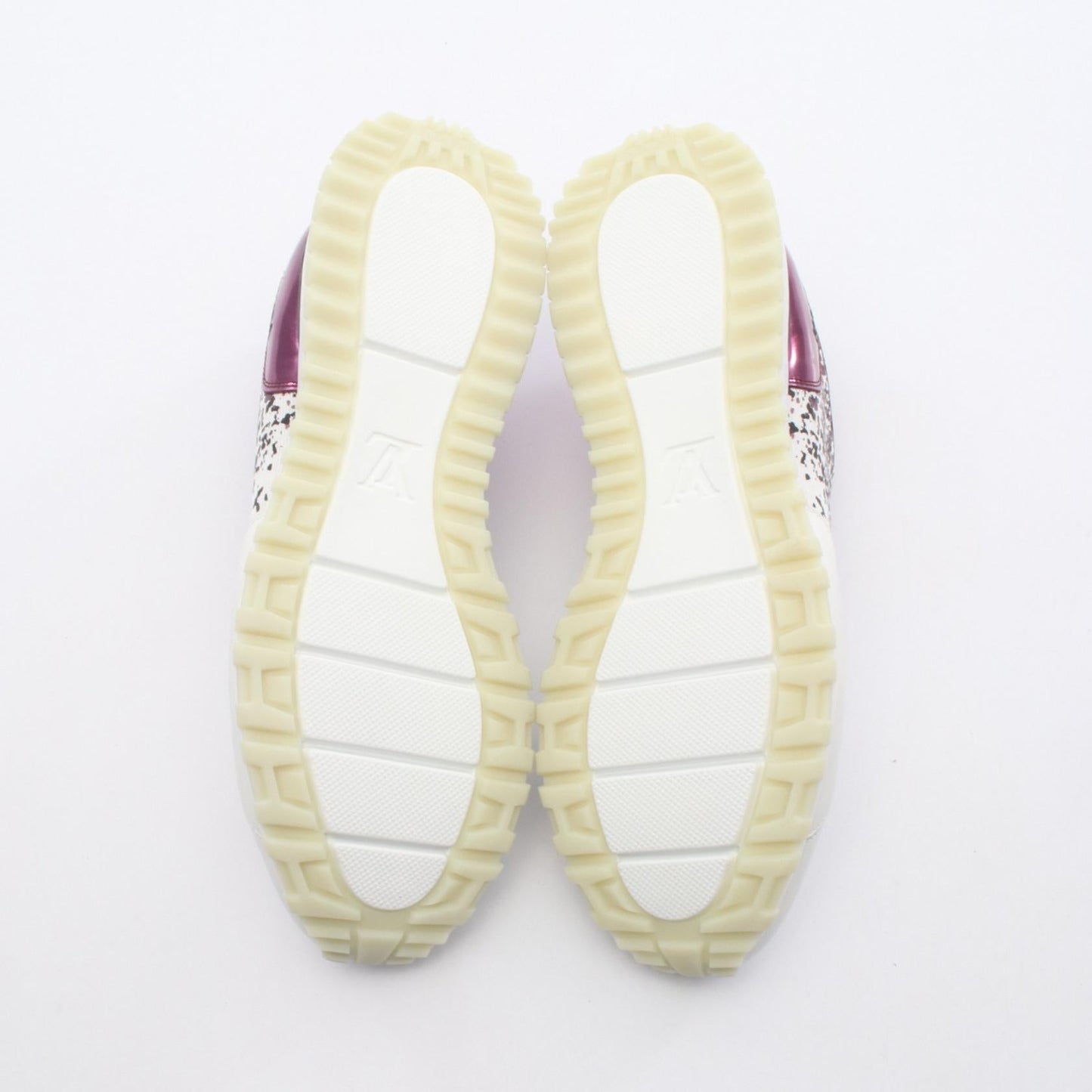 Louis Vuitton Run Away Line Leather Sneakers