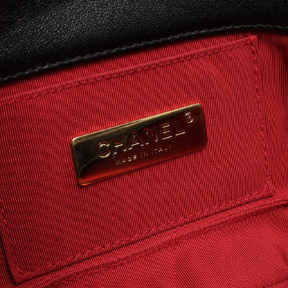 Chanel CHANEL19 Leather Waist Bag