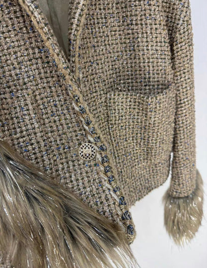 CHANEL 21A TWEED JACKET WOOL / VISCOSE/ POLYESTER GOLD / BEIGE