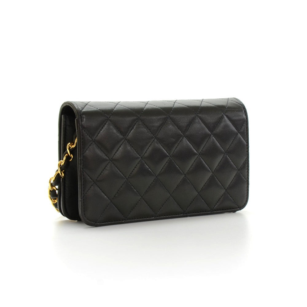 Chanel Single Flap Quilted Leather Shoulder Bag