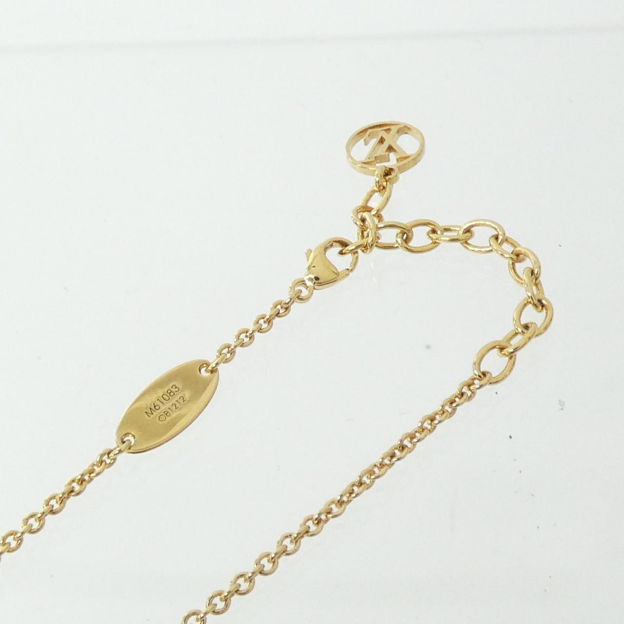 Louis Vuitton Essential V Necklace