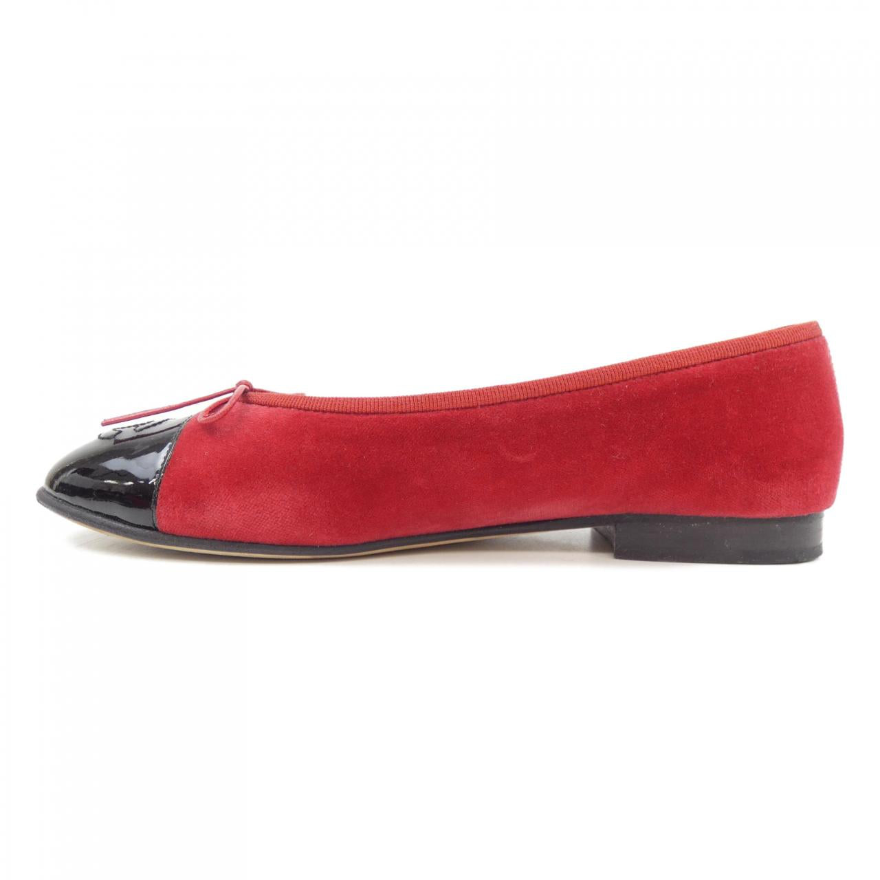 Chanel Velvet Patented Calfskin Flat Shoes