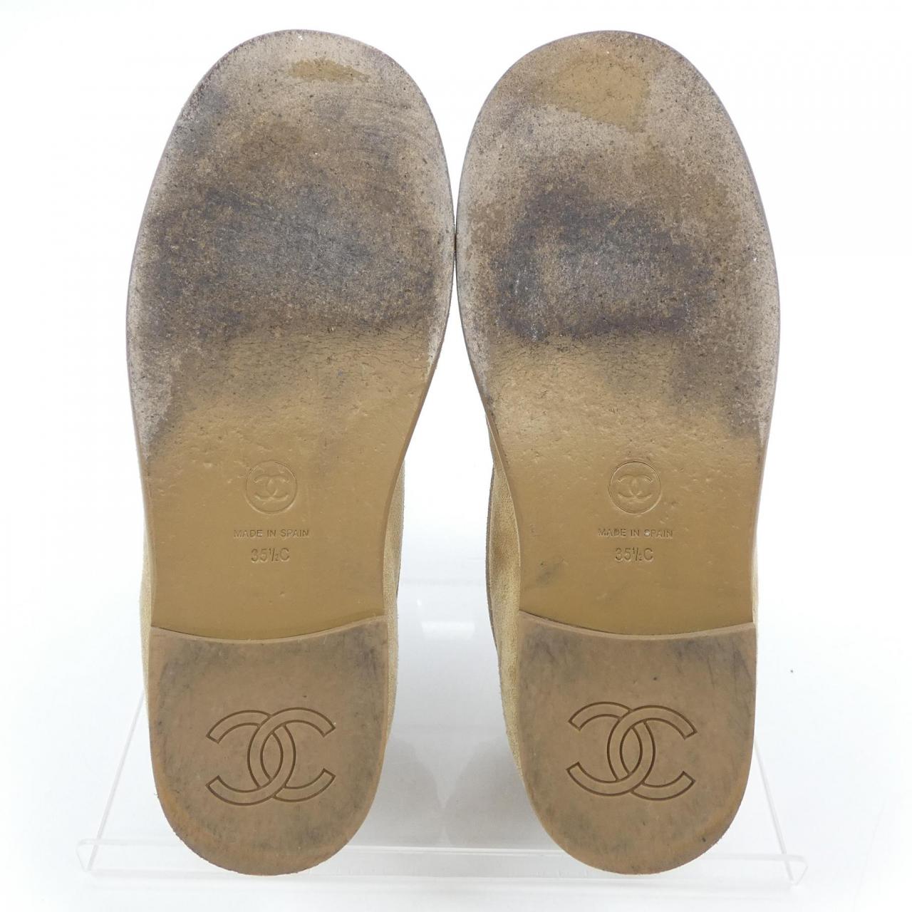 Chanel G45886B17970 Suede Calfskin Shoes