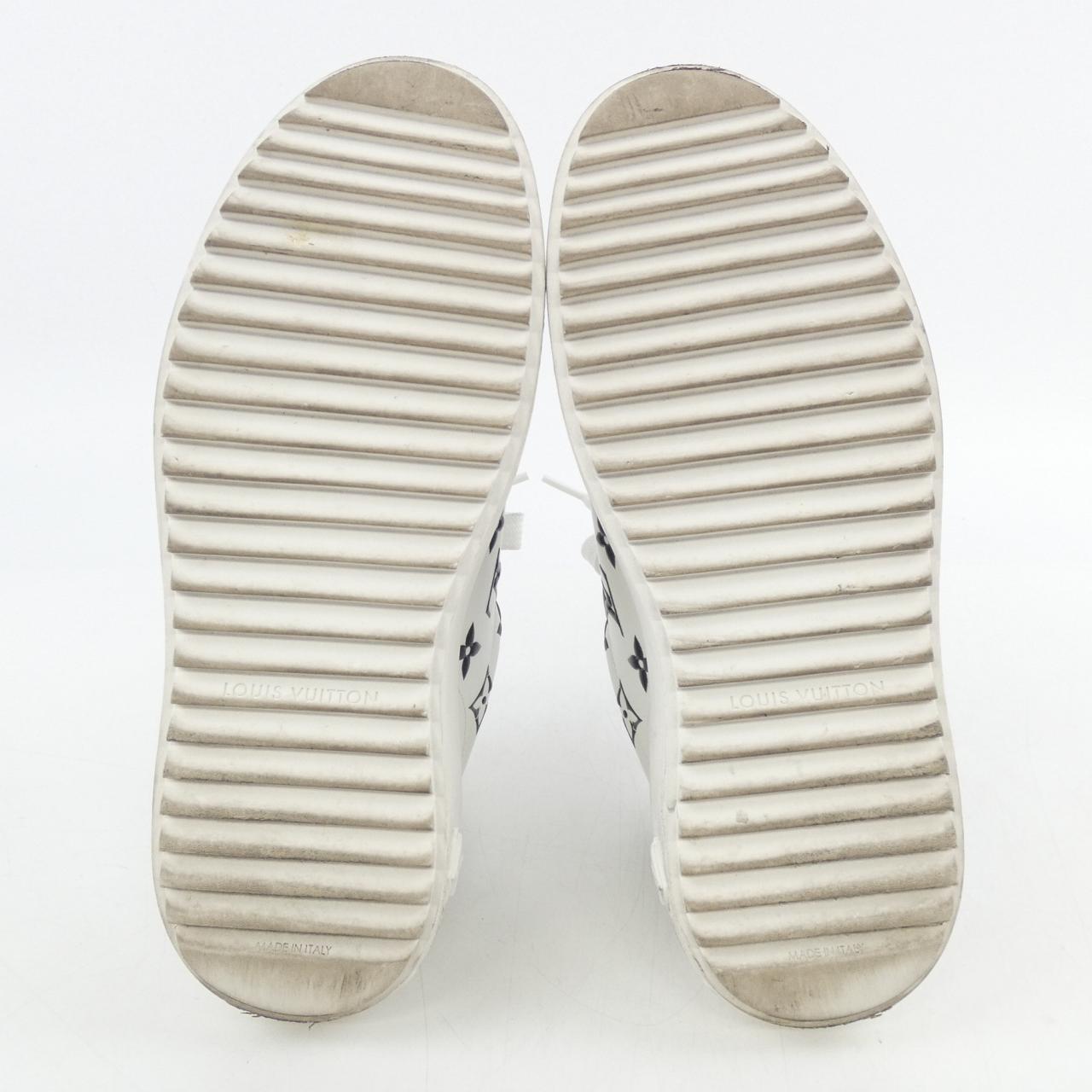 Louis Vuitton Time Out Line Monogram Sneakers