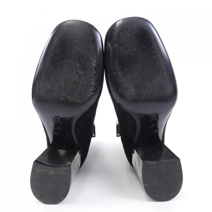 Louis Vuitton Grace Line Calf Boots